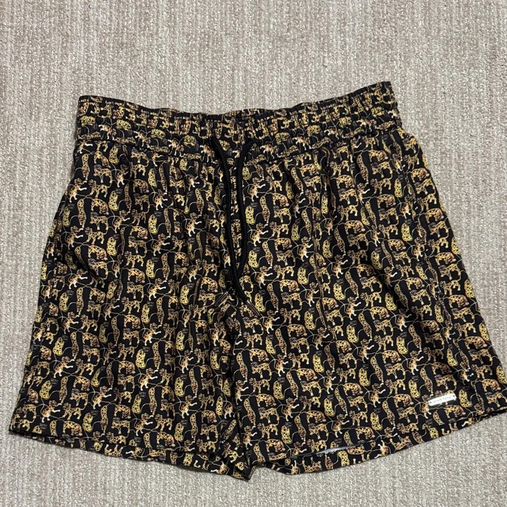 Jared Lang Mens M Black Animal Print Hybrid Swim Trunks Mesh Lined Board Shorts